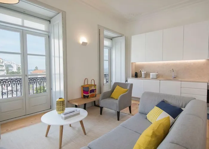 Unique 2 Bdr River View Baixa Alfama C