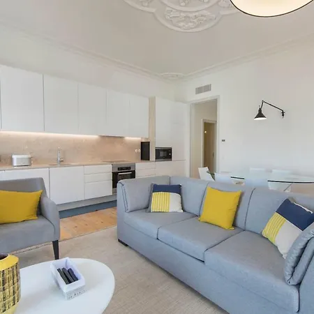 Unique 2 Bdr River View Baixa Alfama C Lizbona